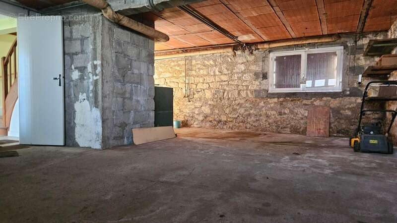 Maison à SAINT-BENOIT