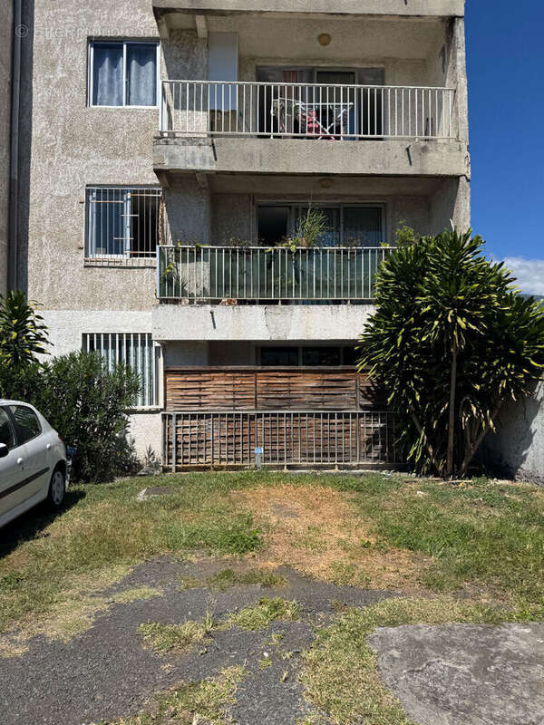Appartement à SAINT-DENIS