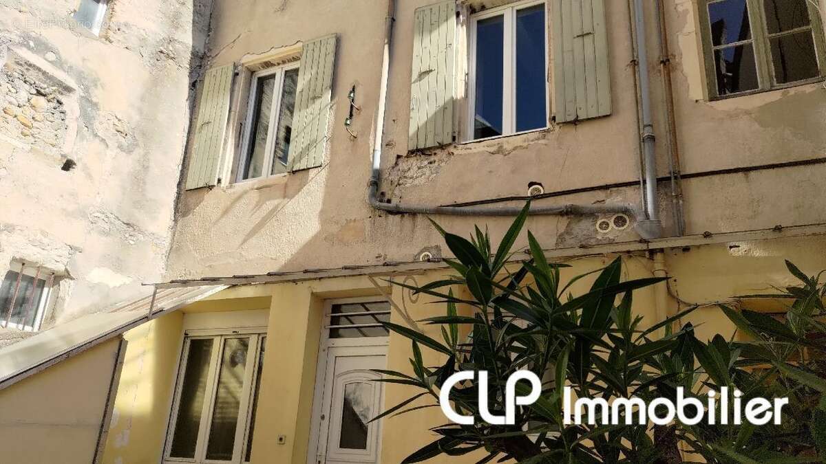 Appartement 225 m² à Montelimar  - photo 2
