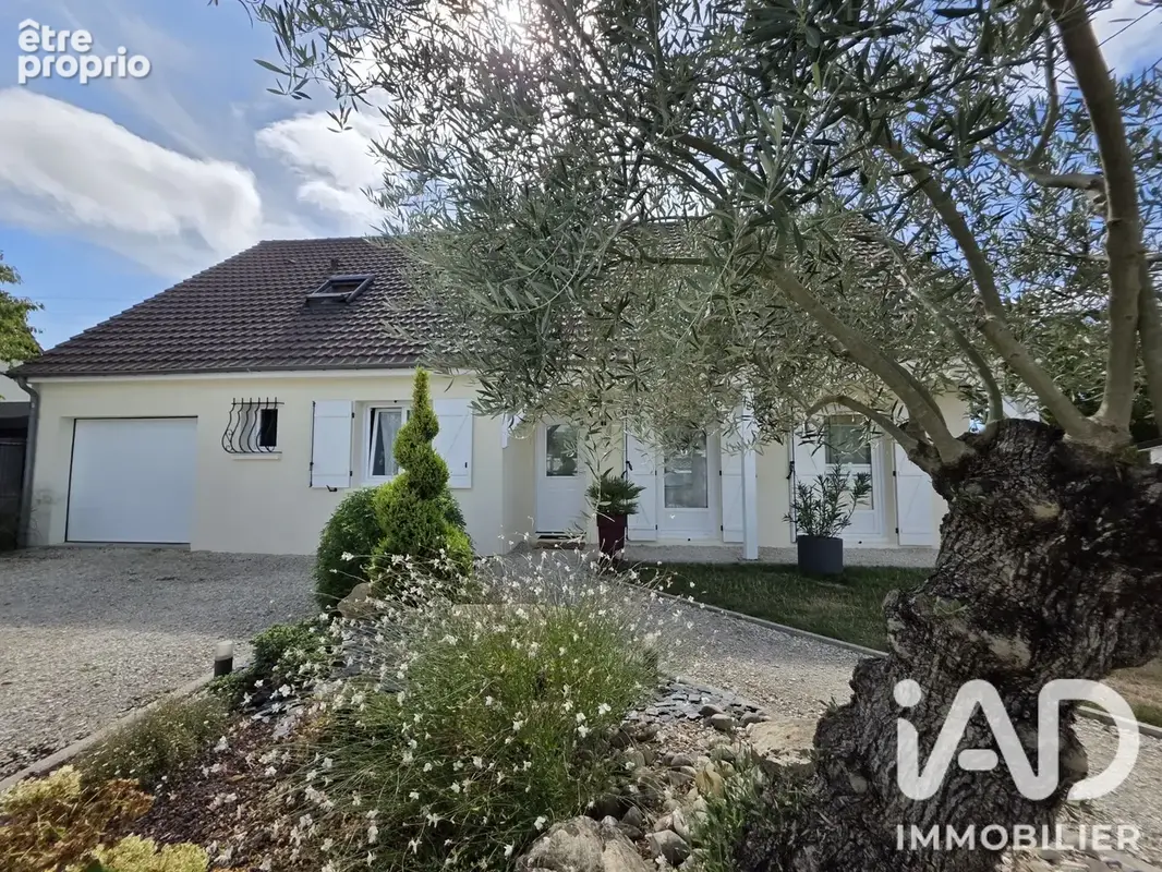 Photo 1 - Maison à LA RIVIERE-DE-CORPS
