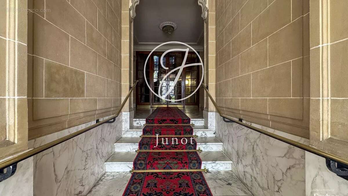 Appartement à LA MADELEINE