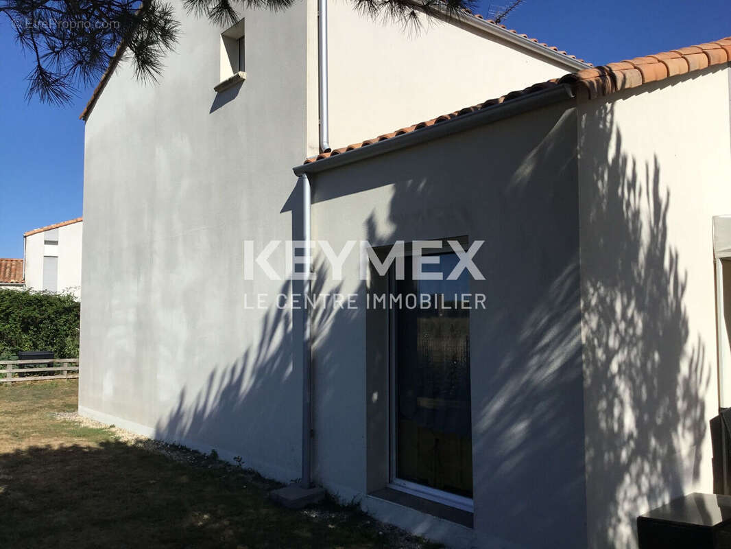 Maison à LA PLAINE-SUR-MER