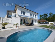 Maison à LAROIN