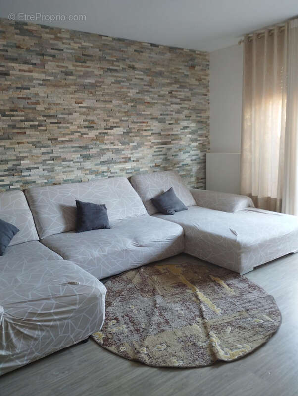 Appartement à CORBEIL-ESSONNES