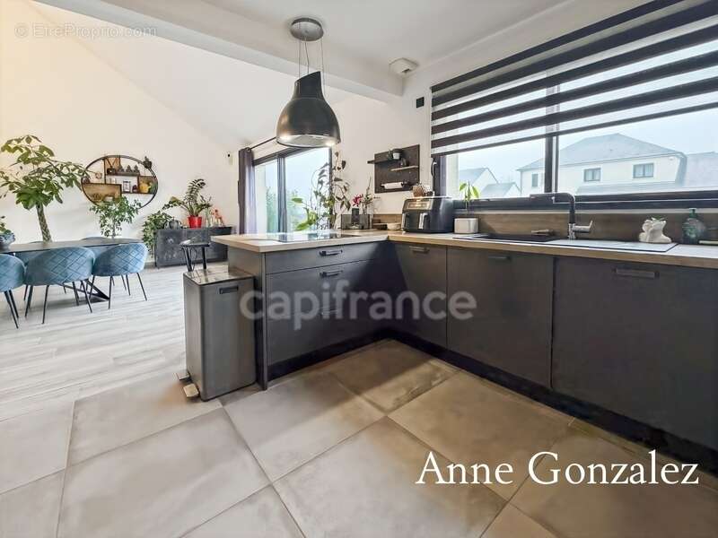 Maison à SAINT-DENIS-EN-VAL