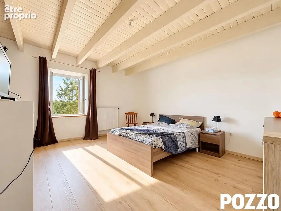 A Vendre - Tirepied Sur Sée - Maison 6 pièce(s) 160 m² -terrain-dépendances - photo 14