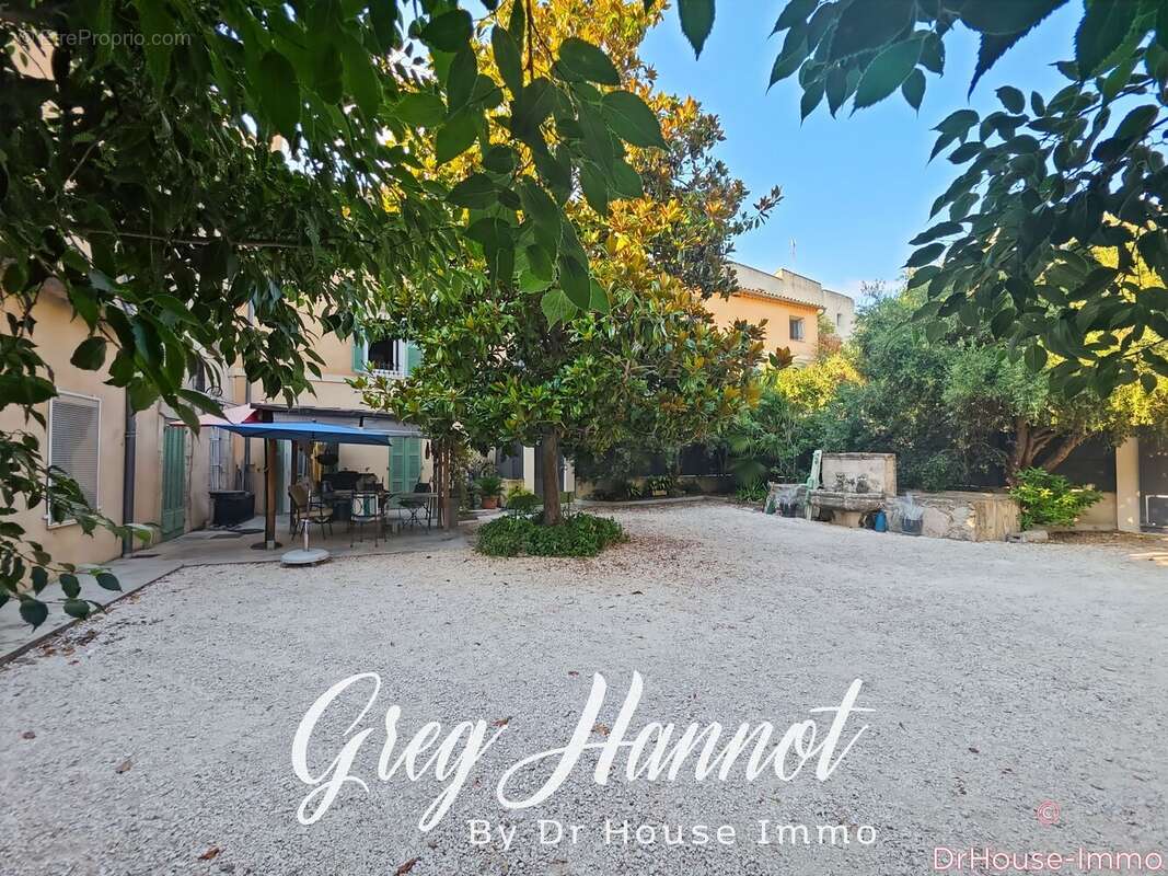 Terrain à LA VALETTE-DU-VAR