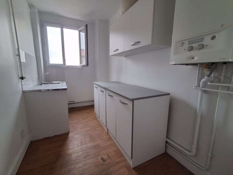 Appartement à MAISONS-ALFORT
