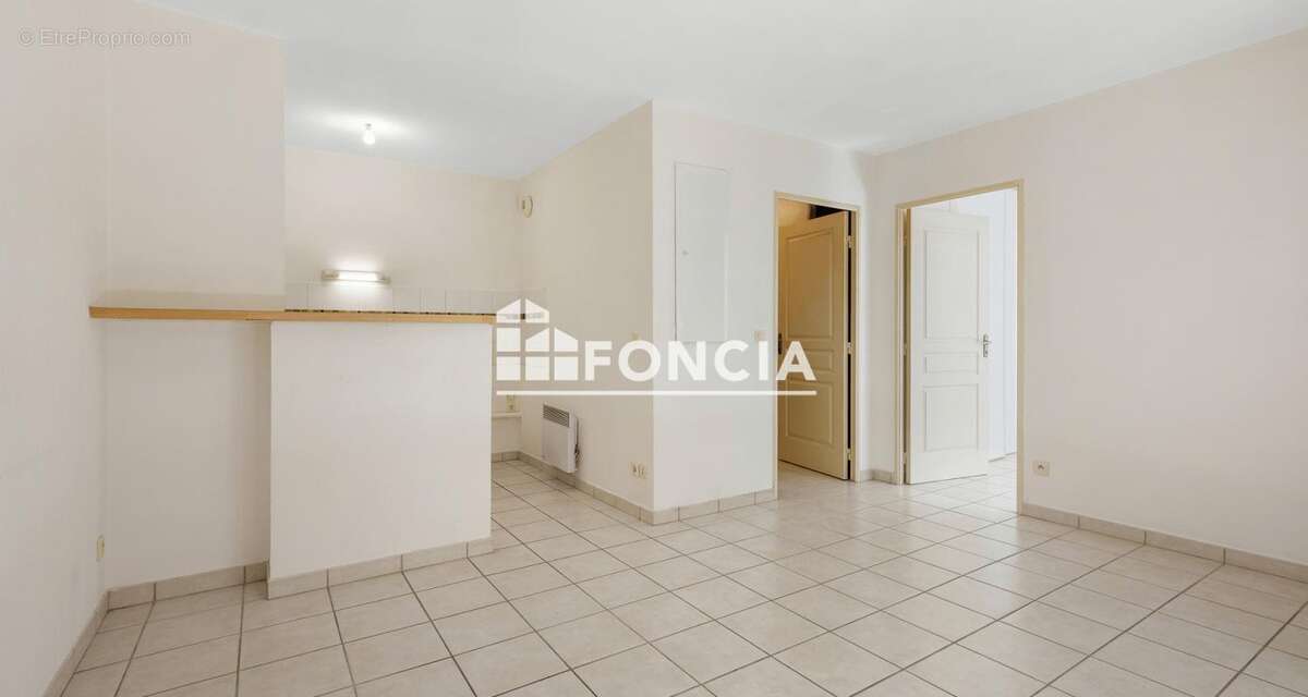 Appartement à VILLENEUVE-LES-BEZIERS