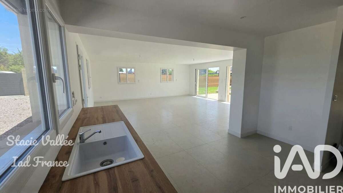 Maison 121 m² à Le Neubourg  - photo 4