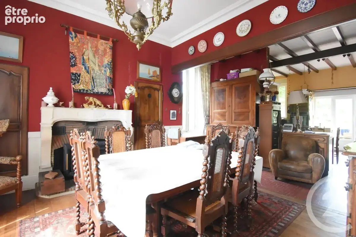 Maison 8 pièces 181 m² à vendre à Saint-Germain-Des-Fosses (03260) - photo 2
