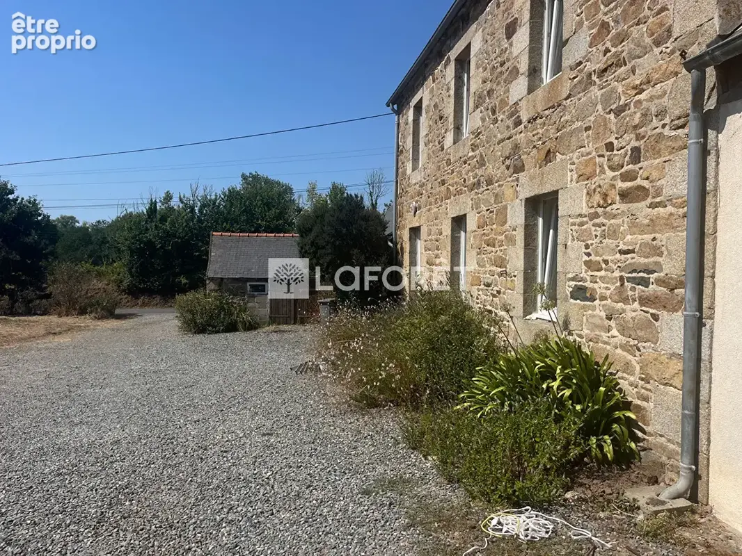 Maison pierre et dépendances - photo 3