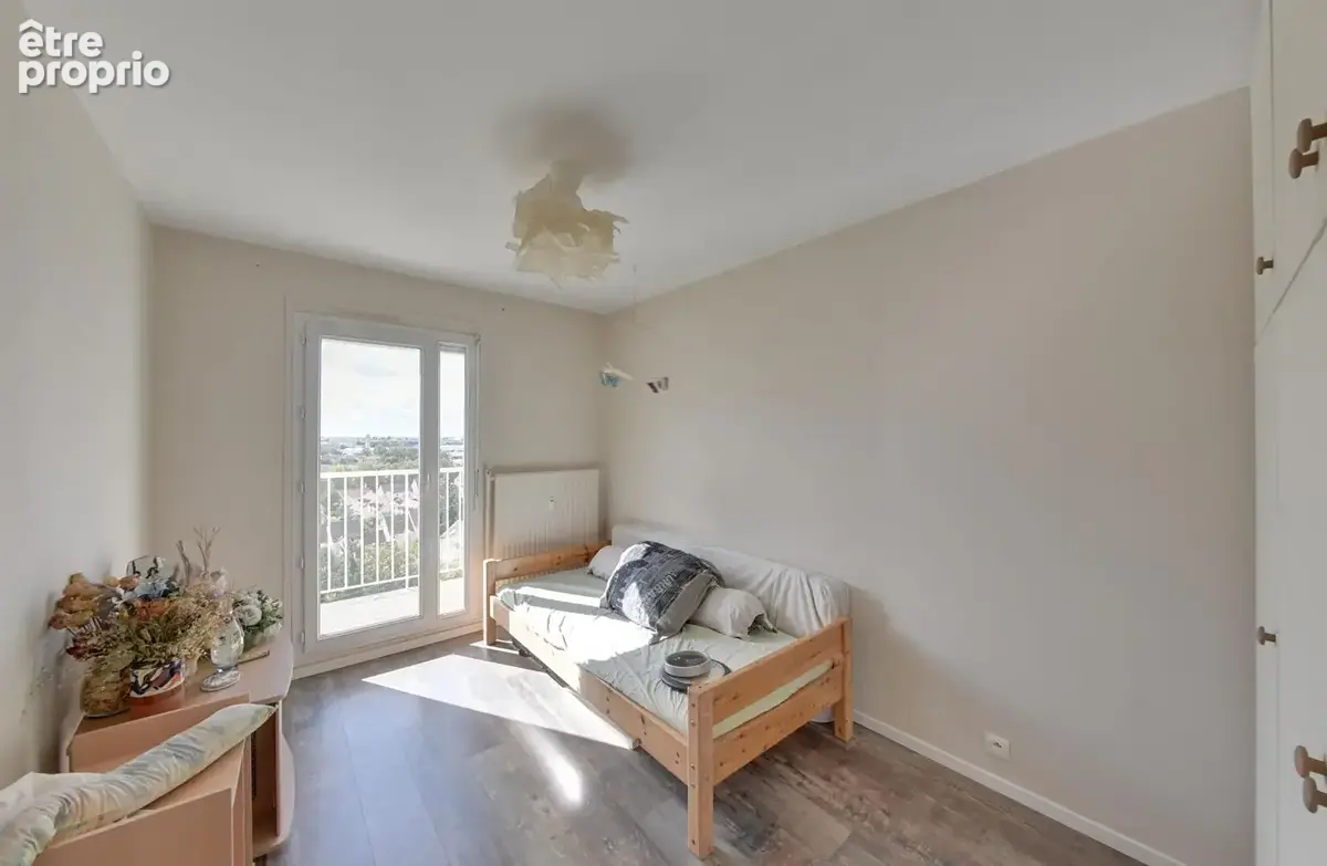 Vente exclusivité Appartement Thiais 4 pièces 75.43 m2 - cave - balcons - photo 9