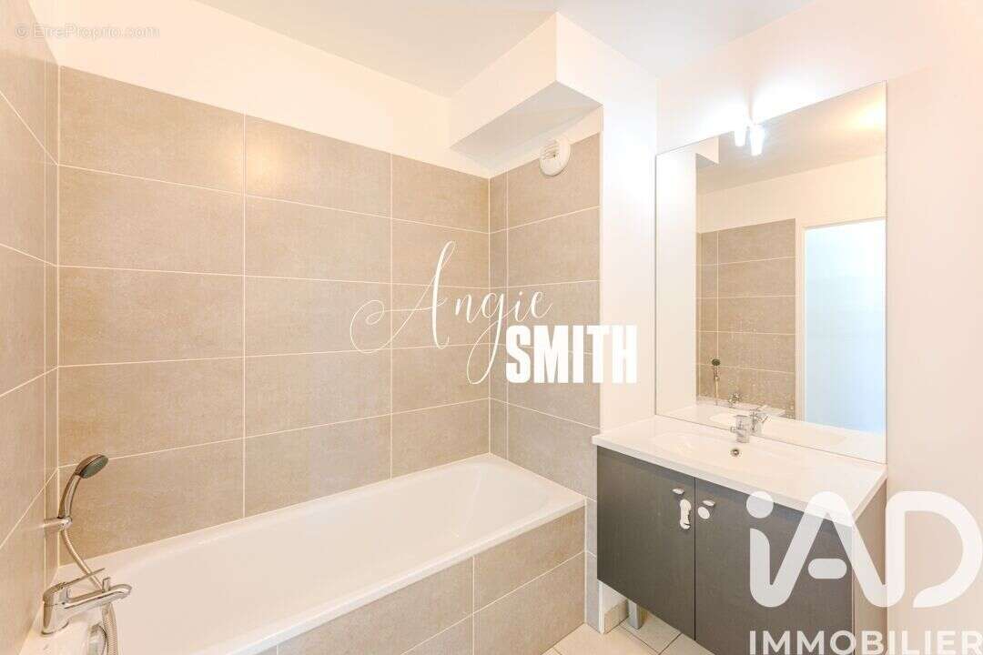 Photo 7 - Appartement à ASNIERES-SUR-SEINE