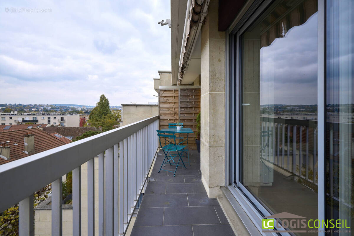 Appartement à BOURG-LA-REINE
