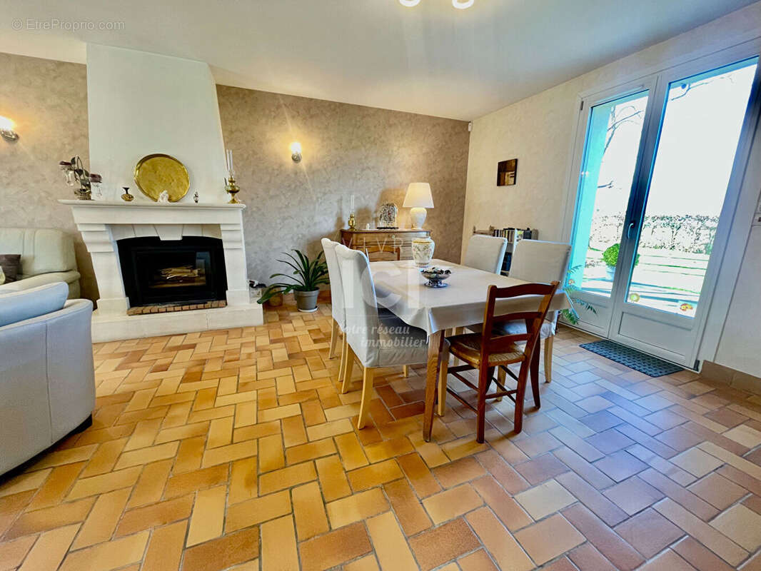 Maison à GRANDCHAMPS-DES-FONTAINES