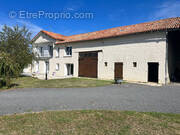 Maison à SAVIGNE