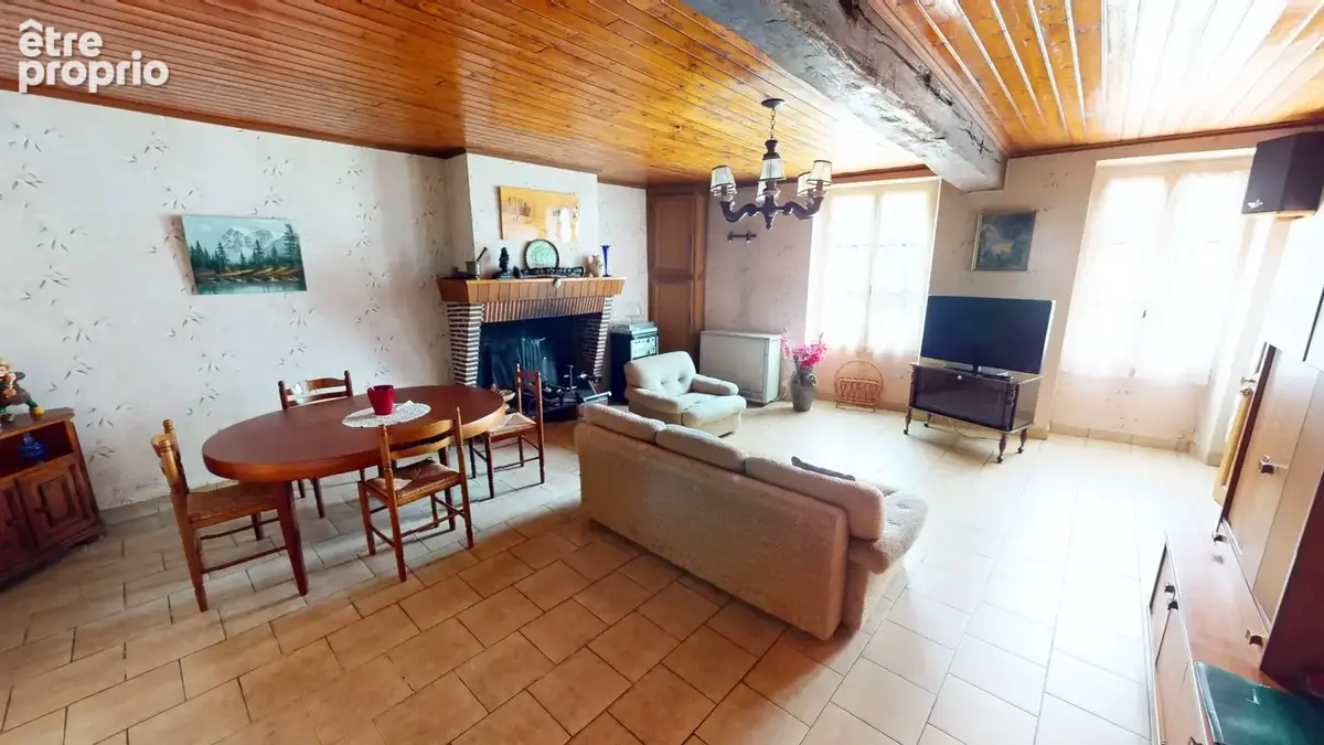 Maison 124 m² à Clery-Saint-Andre  - photo 5
