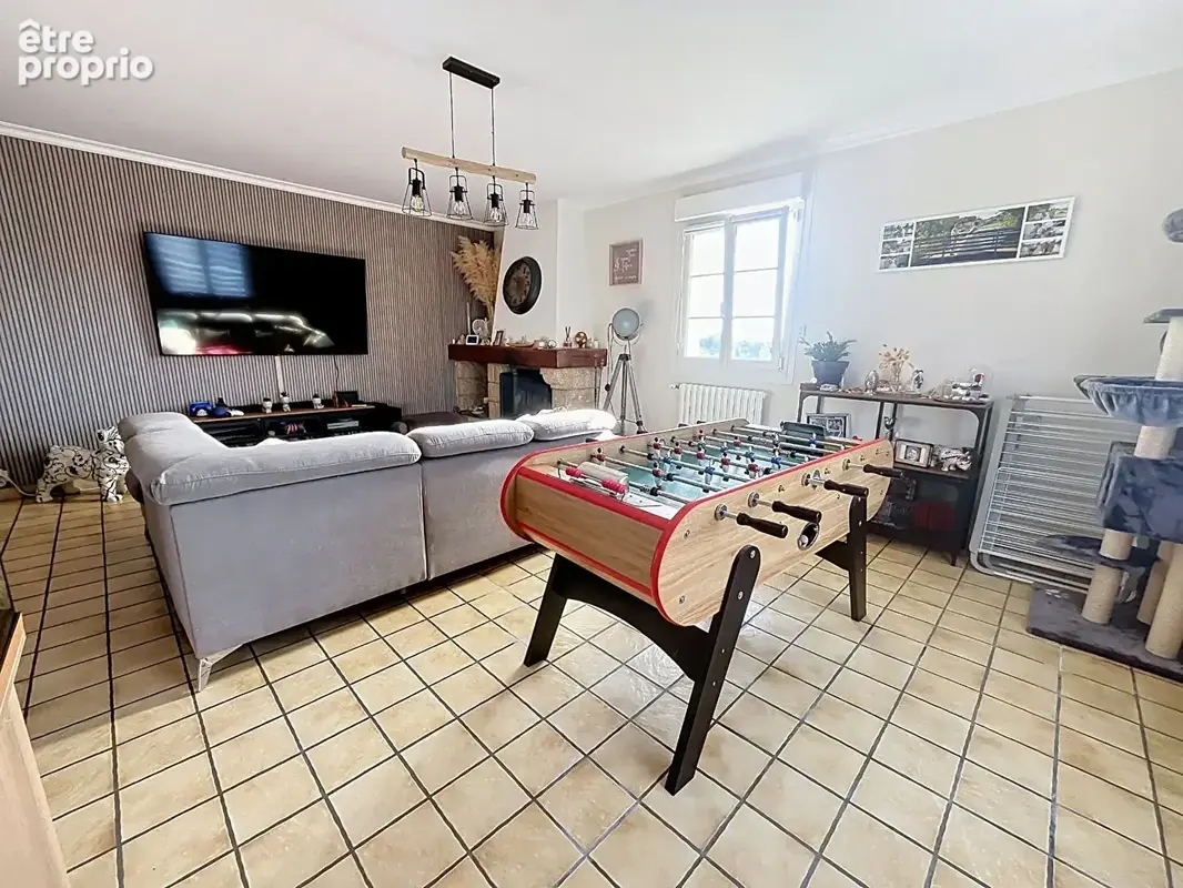 Maison Isigny Le Buat 8 pièce(s), 5 chambres, 169 m2,  1447m² terrain, sous-sol complet - photo 6