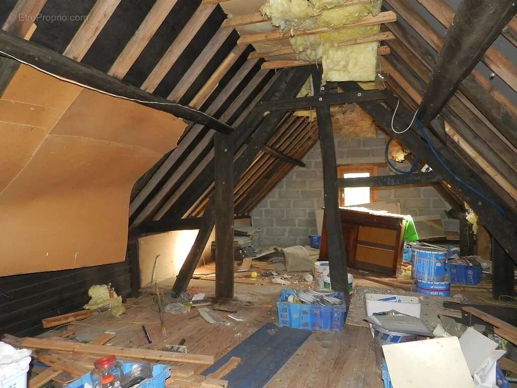 Maison à SAINT-PIERRE-SUR-DIVES