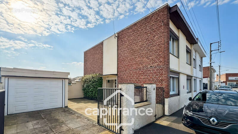 Maison f5 - somain (59490) - nord - 90 m² habitables - terrain 230 m² - garage - 4 chambres - photo 11