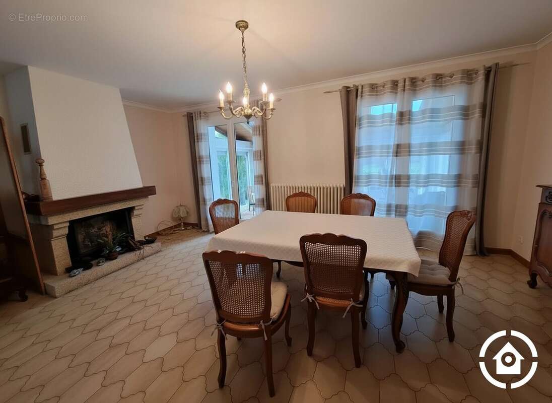 Maison à BOUTIERS-SAINT-TROJAN