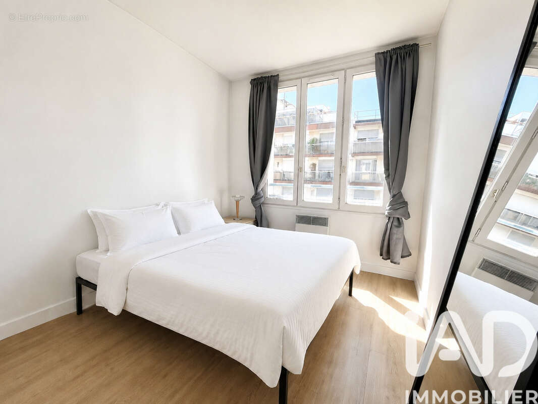 Photo 2 - Appartement à BOULOGNE-BILLANCOURT