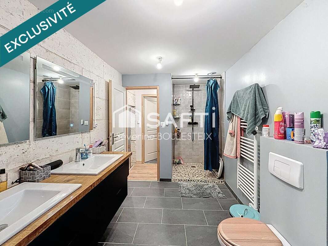 Photo 6 - Maison à CHAZELLES