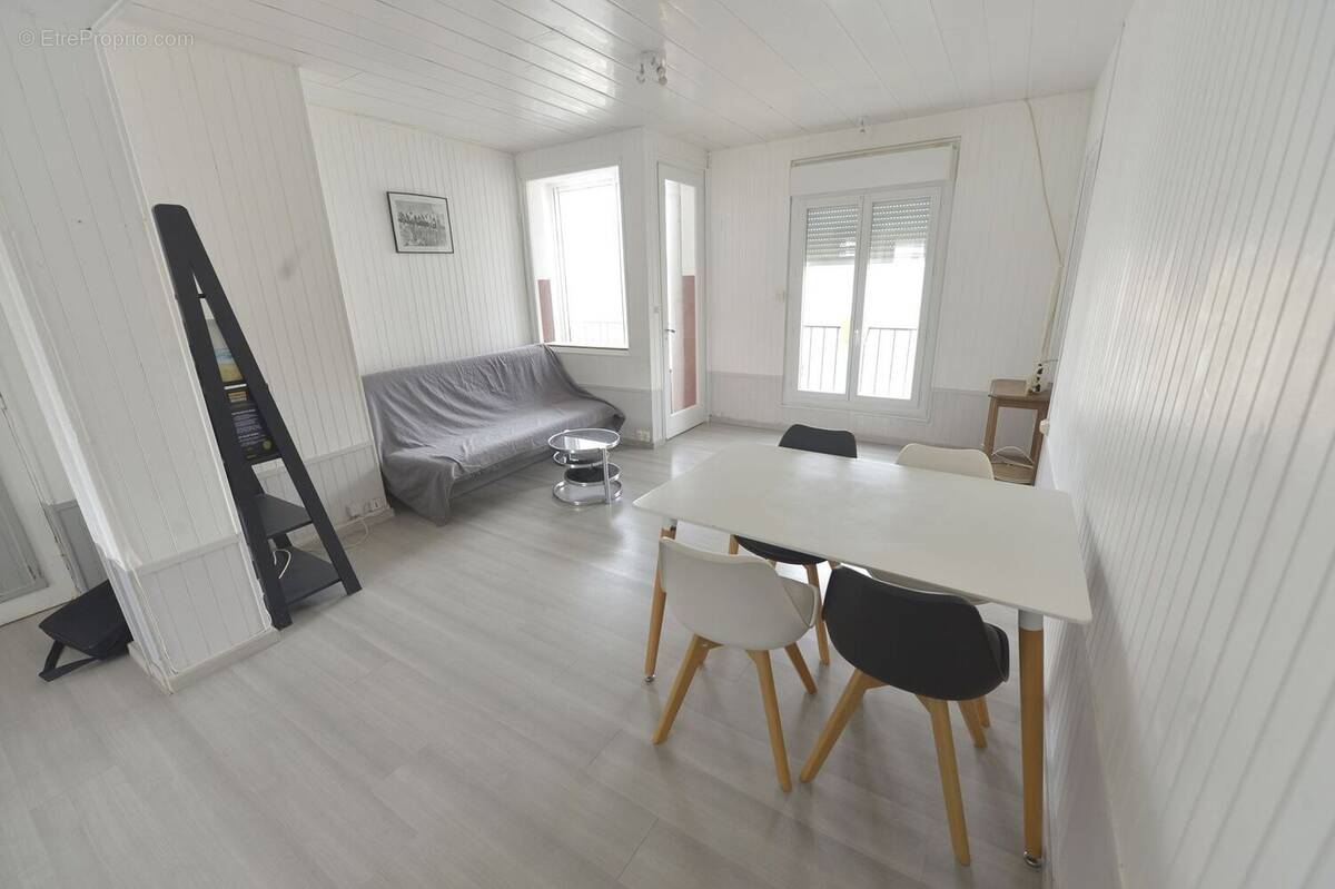 Appartement à SAINT-GEORGES-DE-DIDONNE