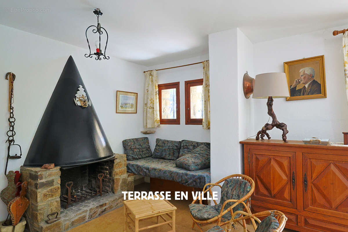 Maison à CARQUEIRANNE