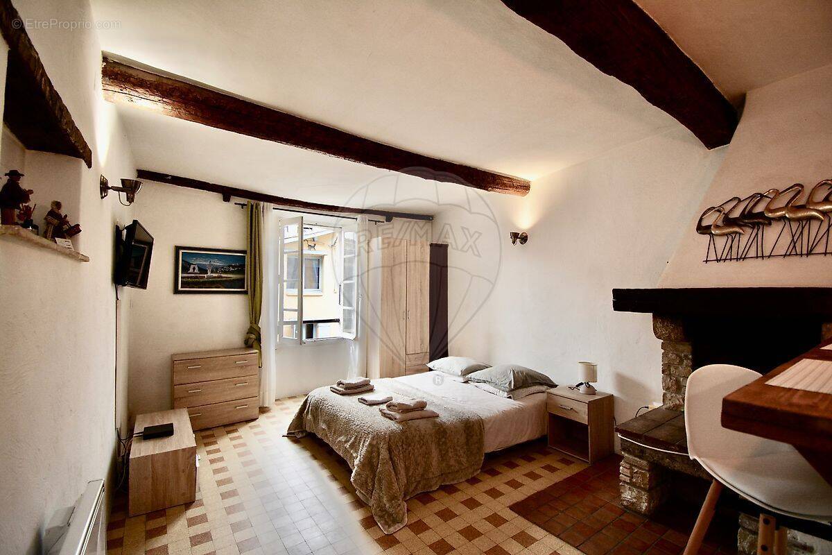 Appartement à VILLENEUVE-LOUBET