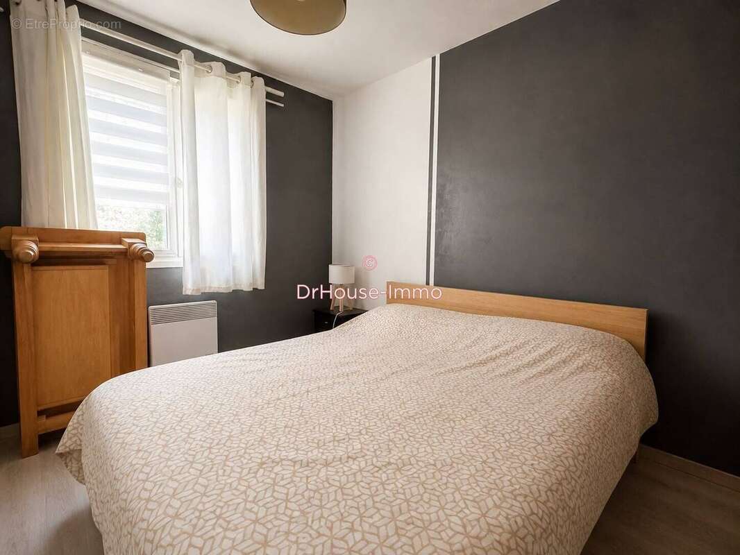 Maison 150 m² à Ambares-Et-Lagrave  - photo 8