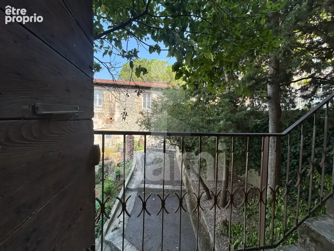 Investissement locatif, lot de 3 studios rénovés en centre ville de Bourg de péage - photo 10