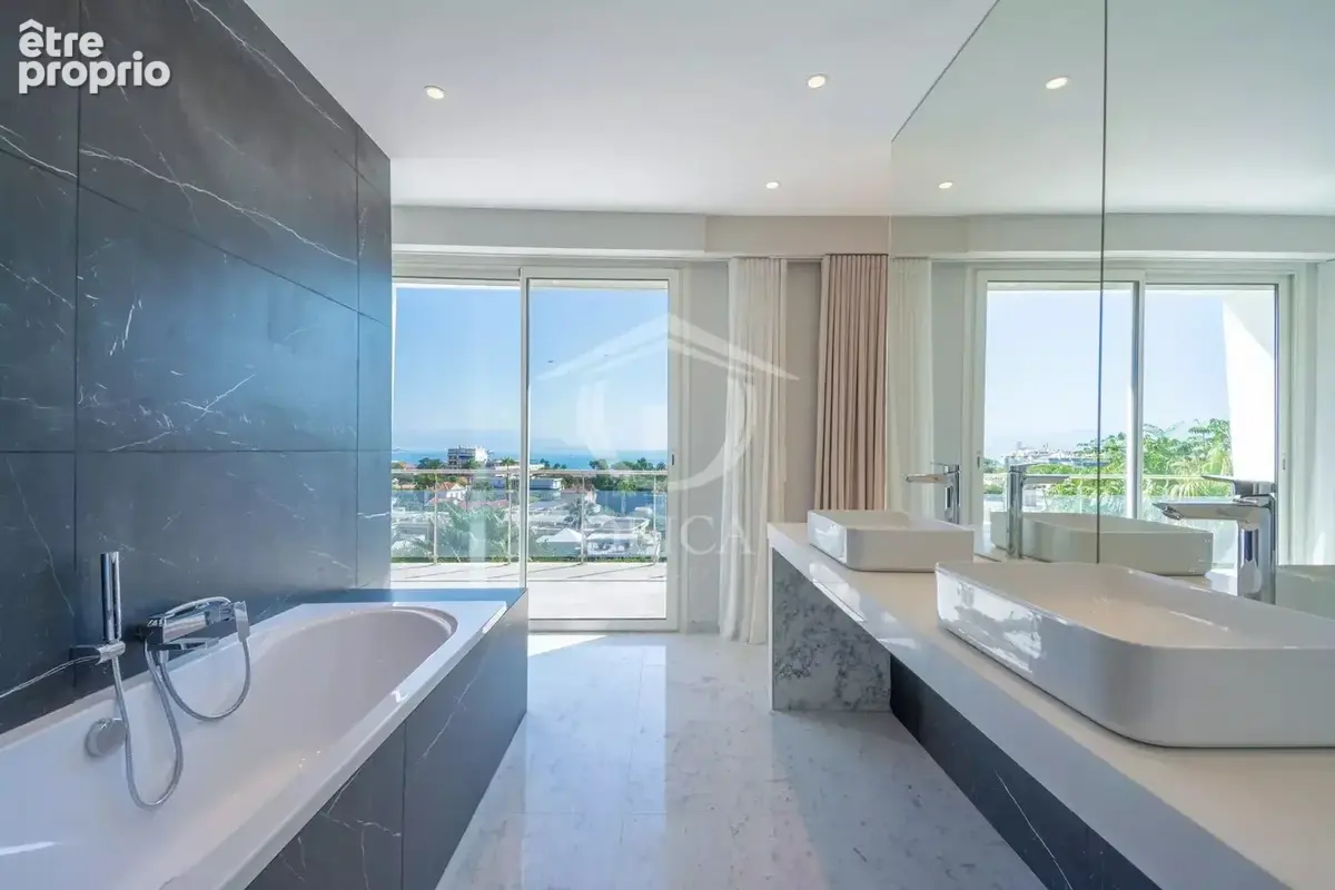 Villa contemporaine rénovée avec vue mer panoramique - cap d'antibes - photo 16