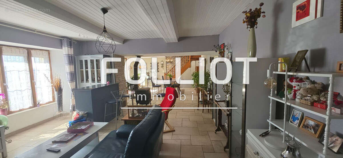 A vendre Maison 6 pièces à vendre à Marchésieux - Réf 2559FL - photo 2