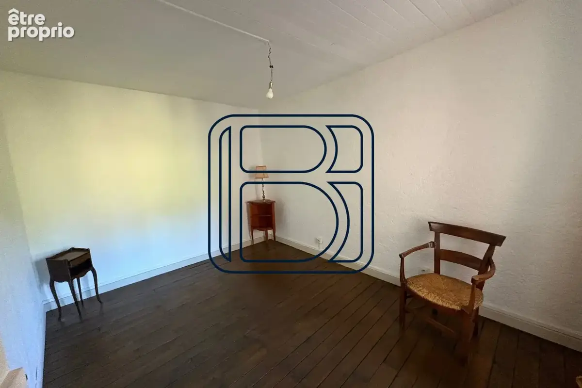 Maison 7 pièces 101 m² à vendre à Cunlhat (63590) - photo 7