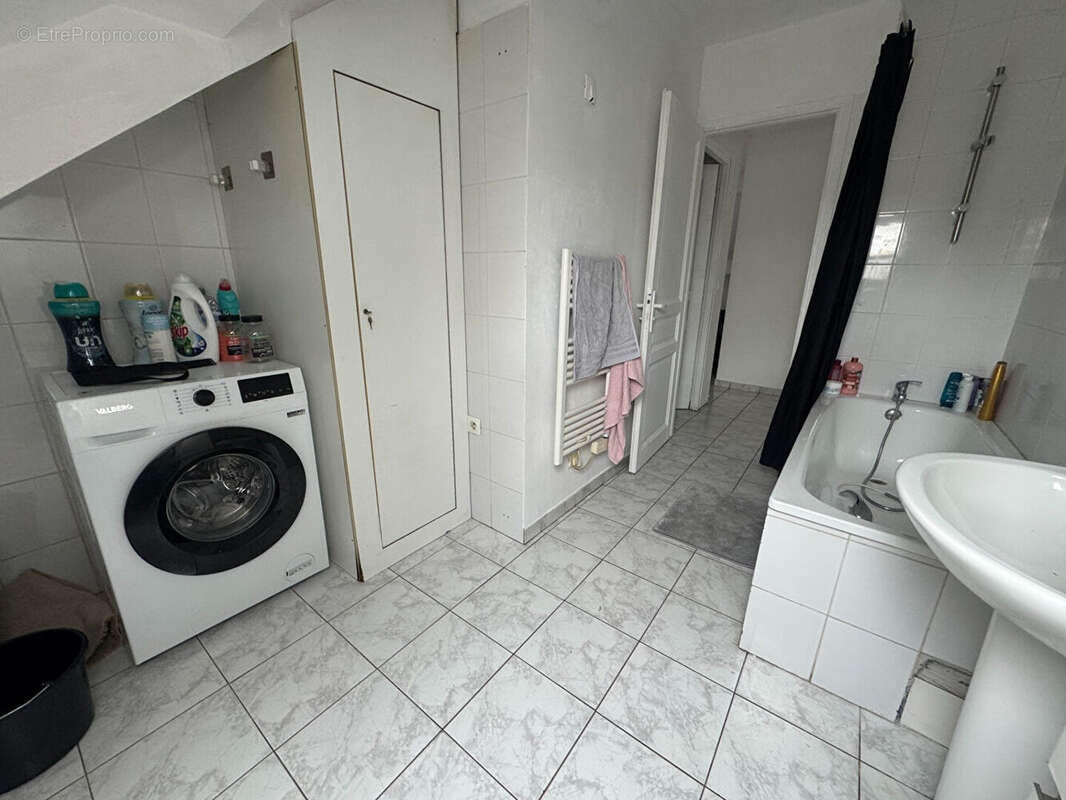 Appartement à PERSAN