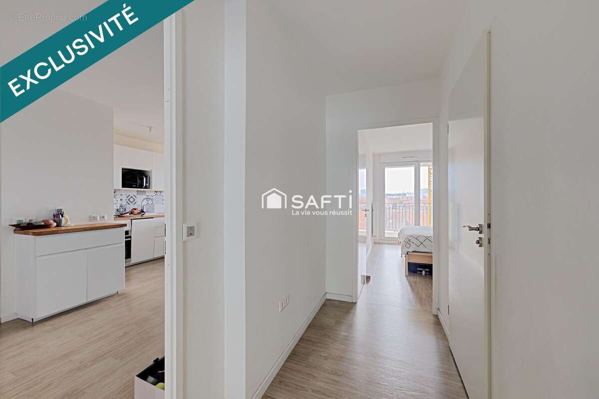 Photo 6 - Appartement à CHOISY-LE-ROI