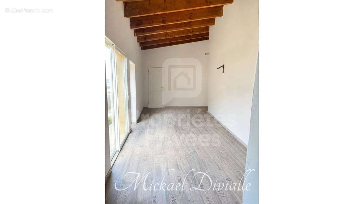 Maison de plain-pied Entre vallée et vignes a Pomas - photo 6