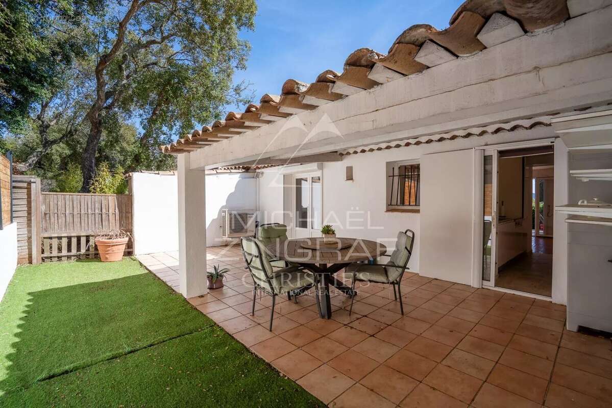 Maison à GRIMAUD