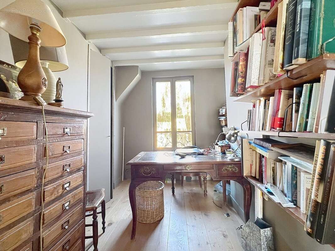 Appartement à GARCHES