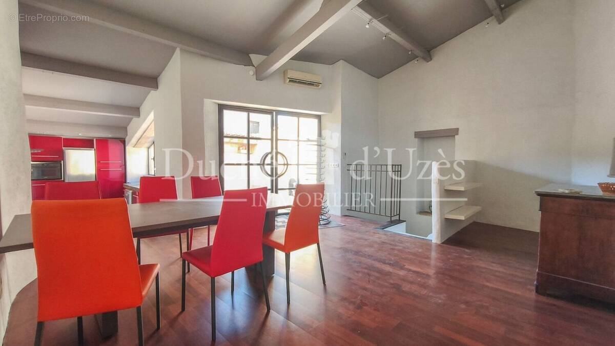 Photo 1 - Maison à UZES