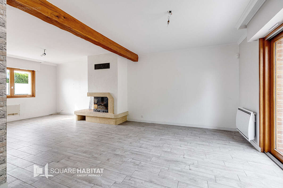 Maison à HAZEBROUCK