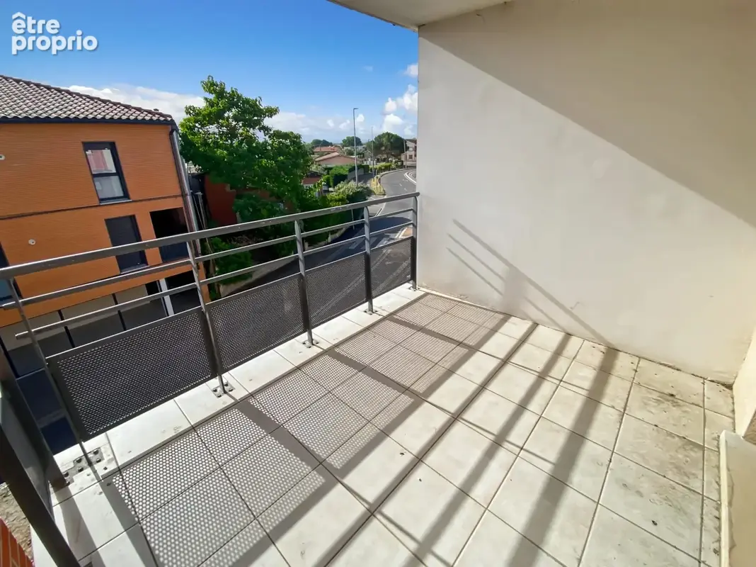 Appartement 64 m² à Castelginest  - photo 2
