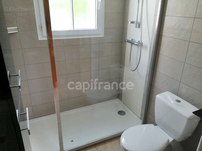 Maison à SAINT-CYR-SUR-LOIRE