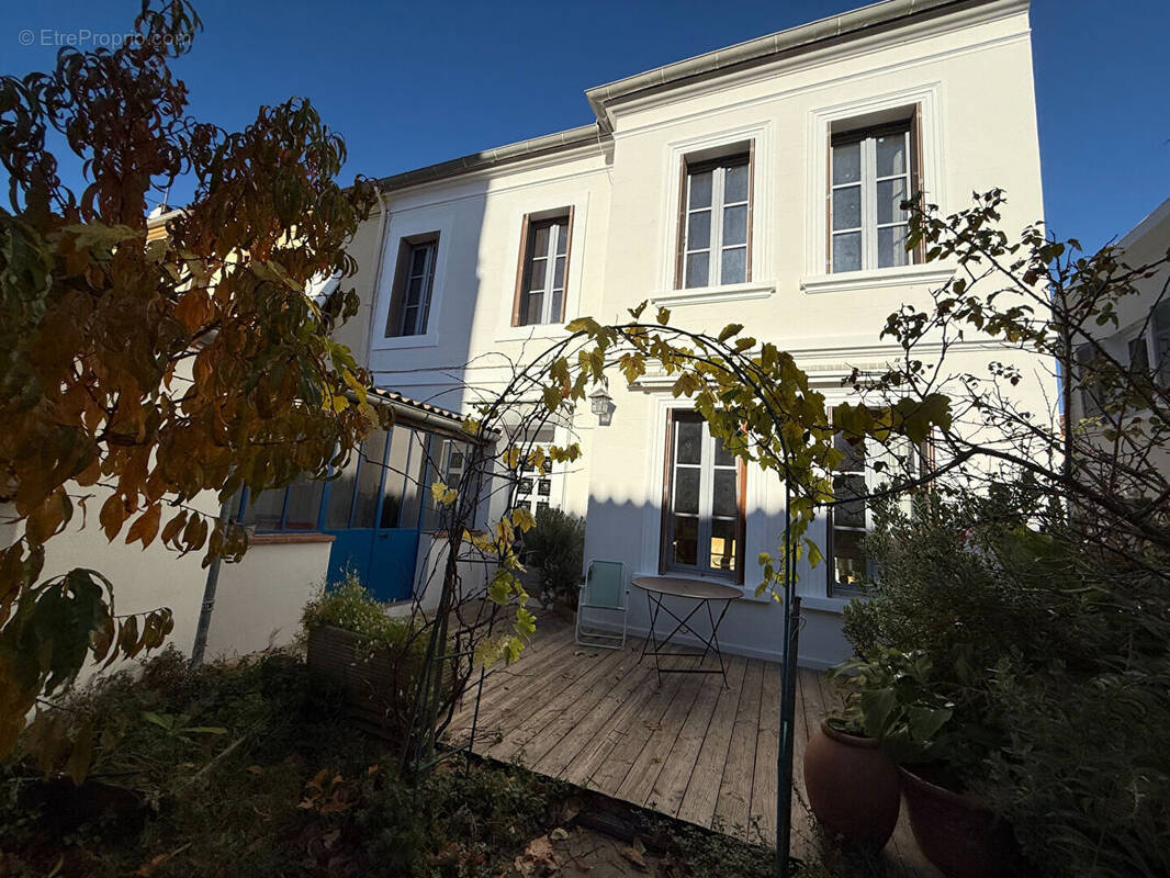 Maison à SAINT-MANDRIER-SUR-MER