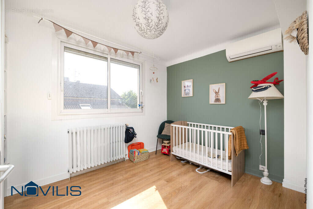 Minimes - Barrière de Paris - Superbe T4 de 93 m² avec balcon et garage - photo 6