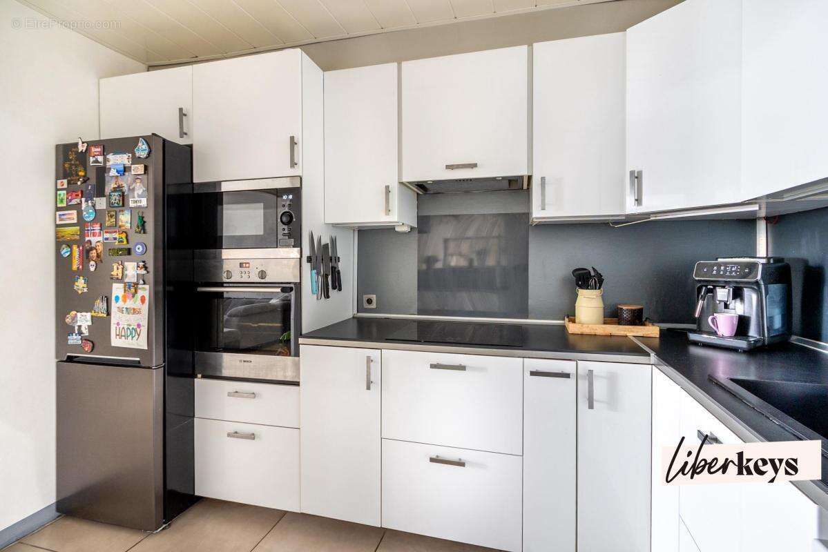 Maison à LA VALETTE-DU-VAR