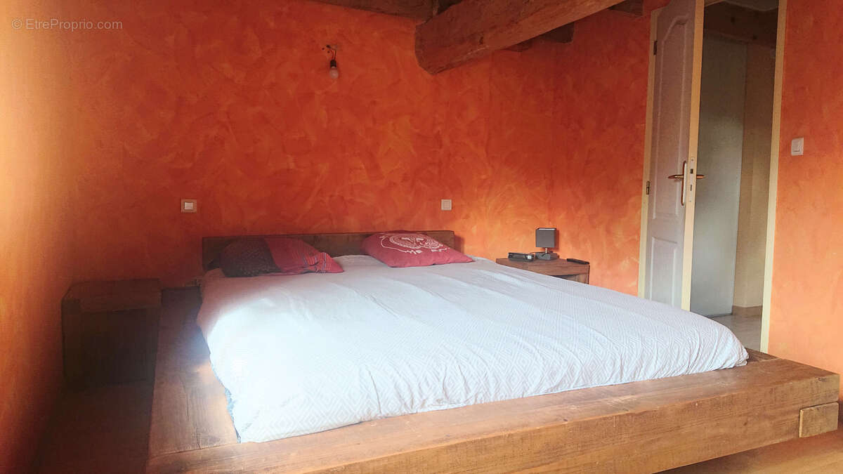 Maison à VILLEFRANCHE-DE-ROUERGUE