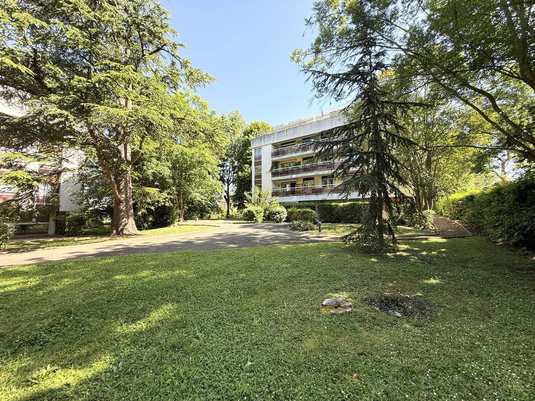 Appartement à RUEIL-MALMAISON